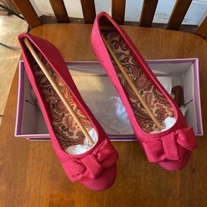 Flats, Chelsey Red, 7M